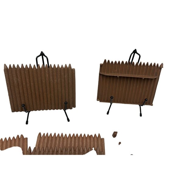 Marx 1950s Fort Apache Parts Brown Fence Panels Sign Lookouts 17 Pieces Vintage - Picture 2 of 11